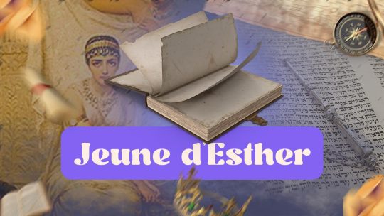 Livre ouvert en avant et une illustration de Esther en fond